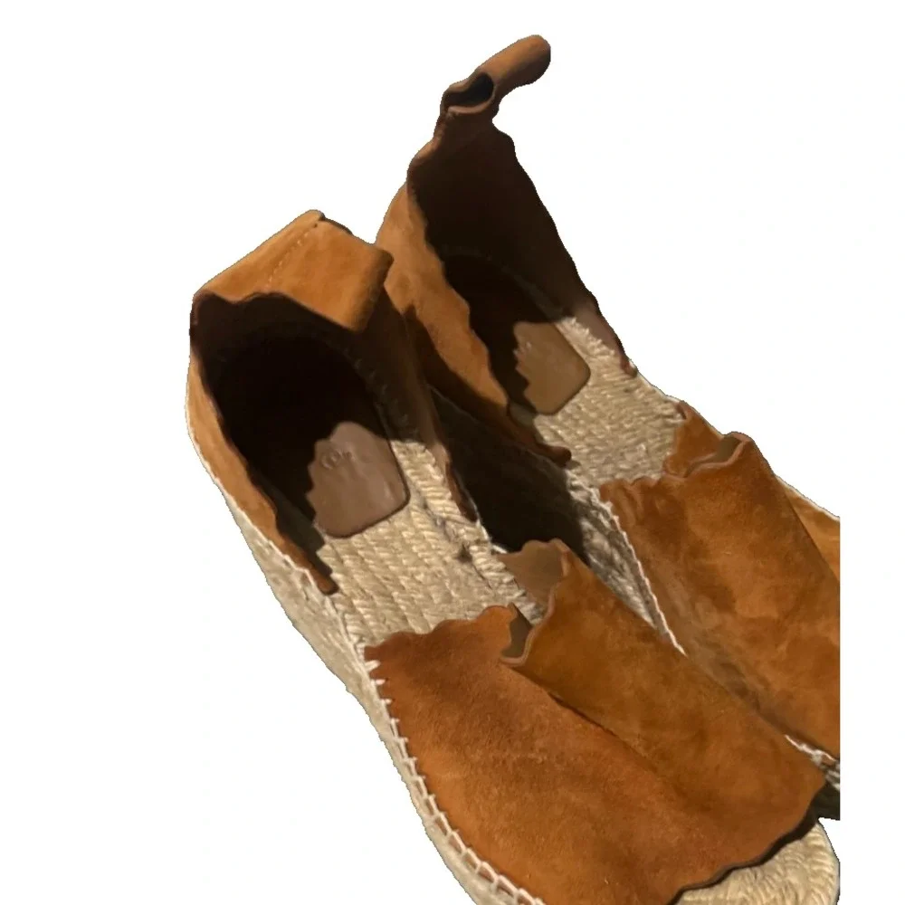 Chloe Lauren Scalloped Suede Espadrille Wedge Sandals Tan Brown US 7 NO STRAPS